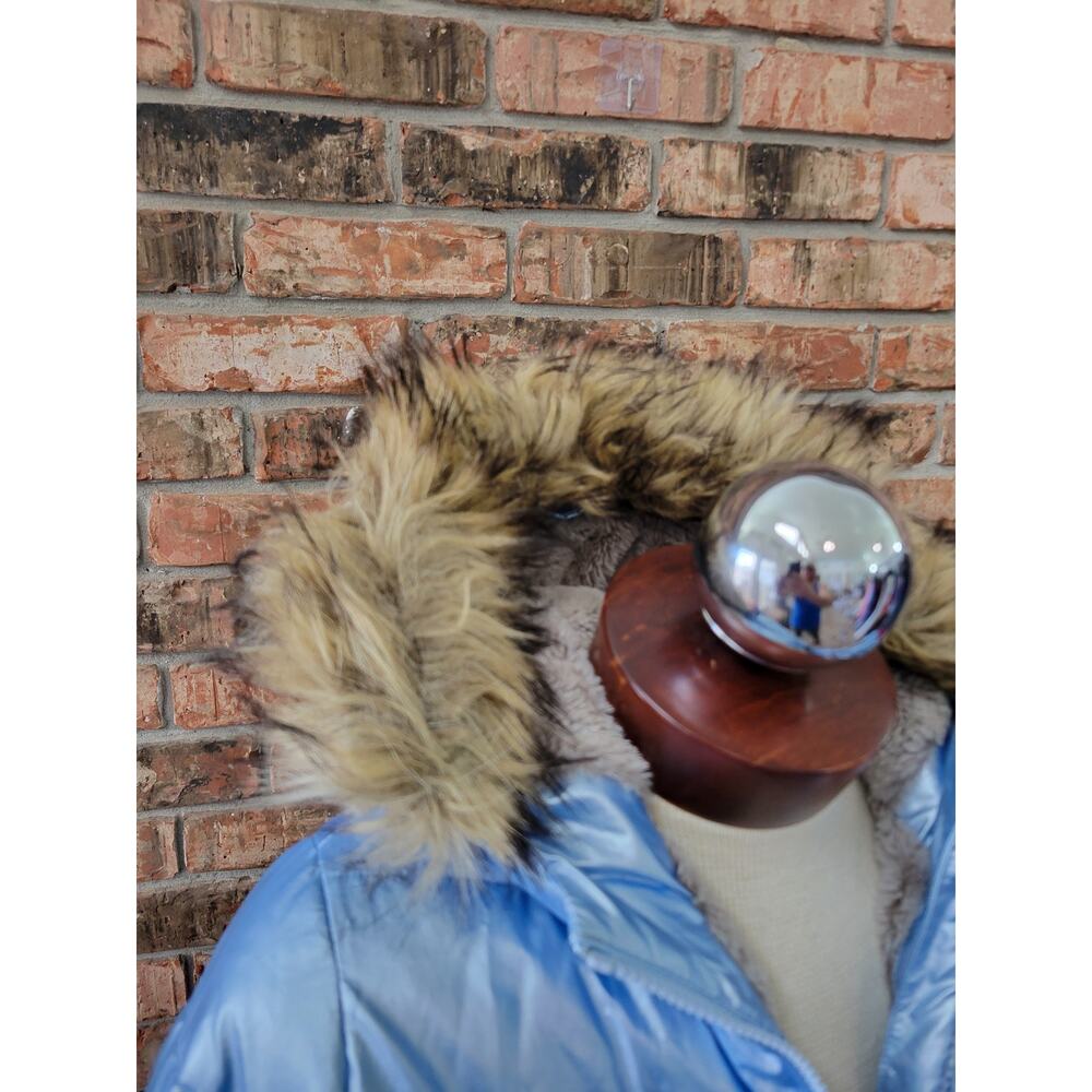 Lands End Blue Metallic Soft Puffer Parka Jacket Faux Fur Lined Girls XL 16 Coat - Picture 3 of 6